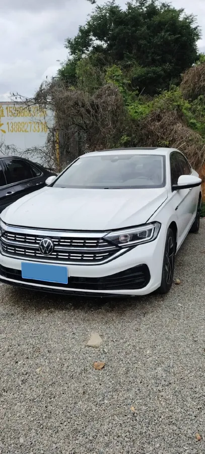 2022 Volkswagen Sagitar 1.2T 116HP L4 7DCT,autocango,china used car exporter,china ev exporter,chinese used car exporter,chinese used ev exporter