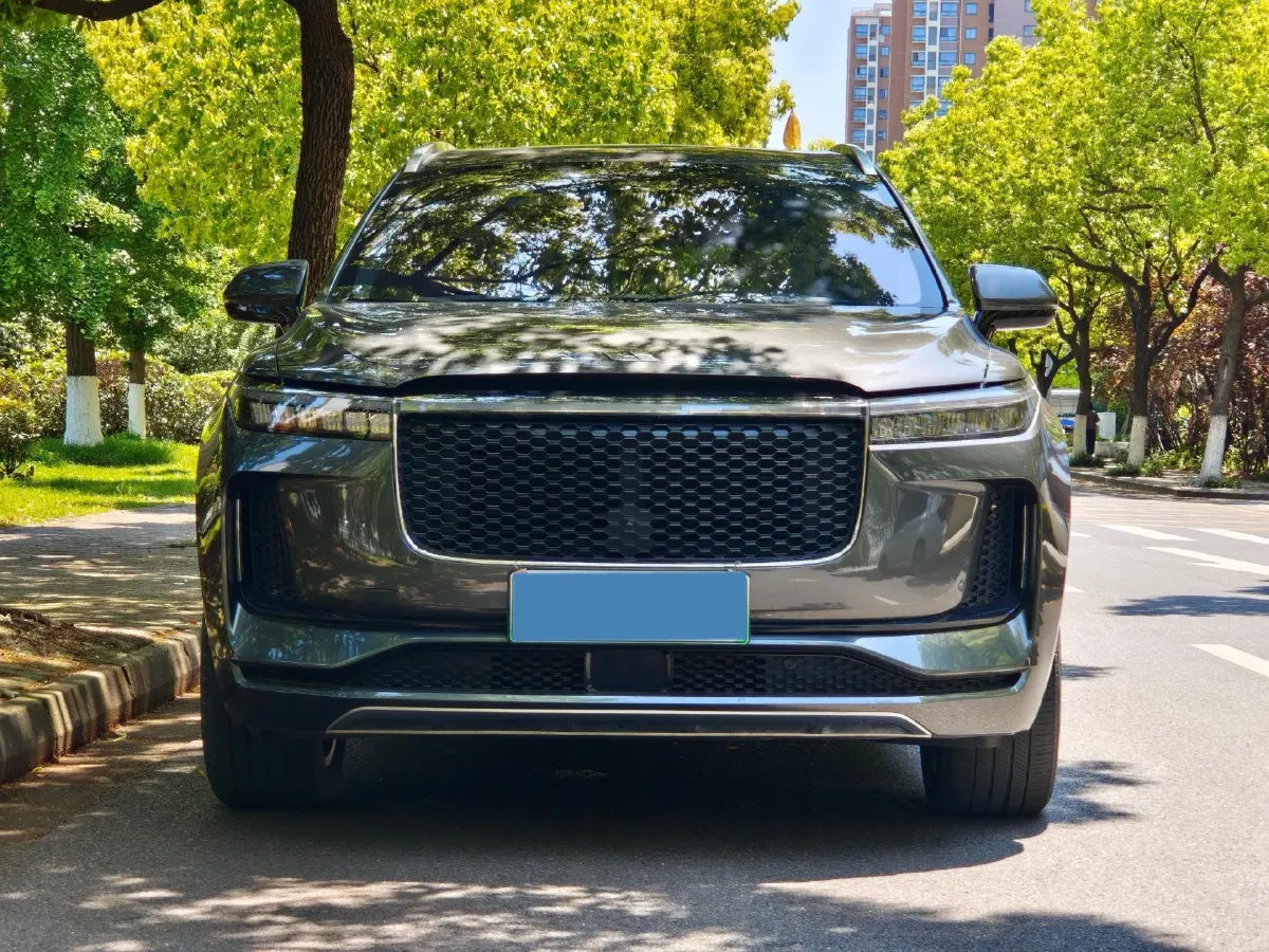 2020 Li ONE Range Extended 131HP REEV 40.5KWH,autocango,china used car exporter,china ev exporter,chinese used car exporter,chinese used ev exporter