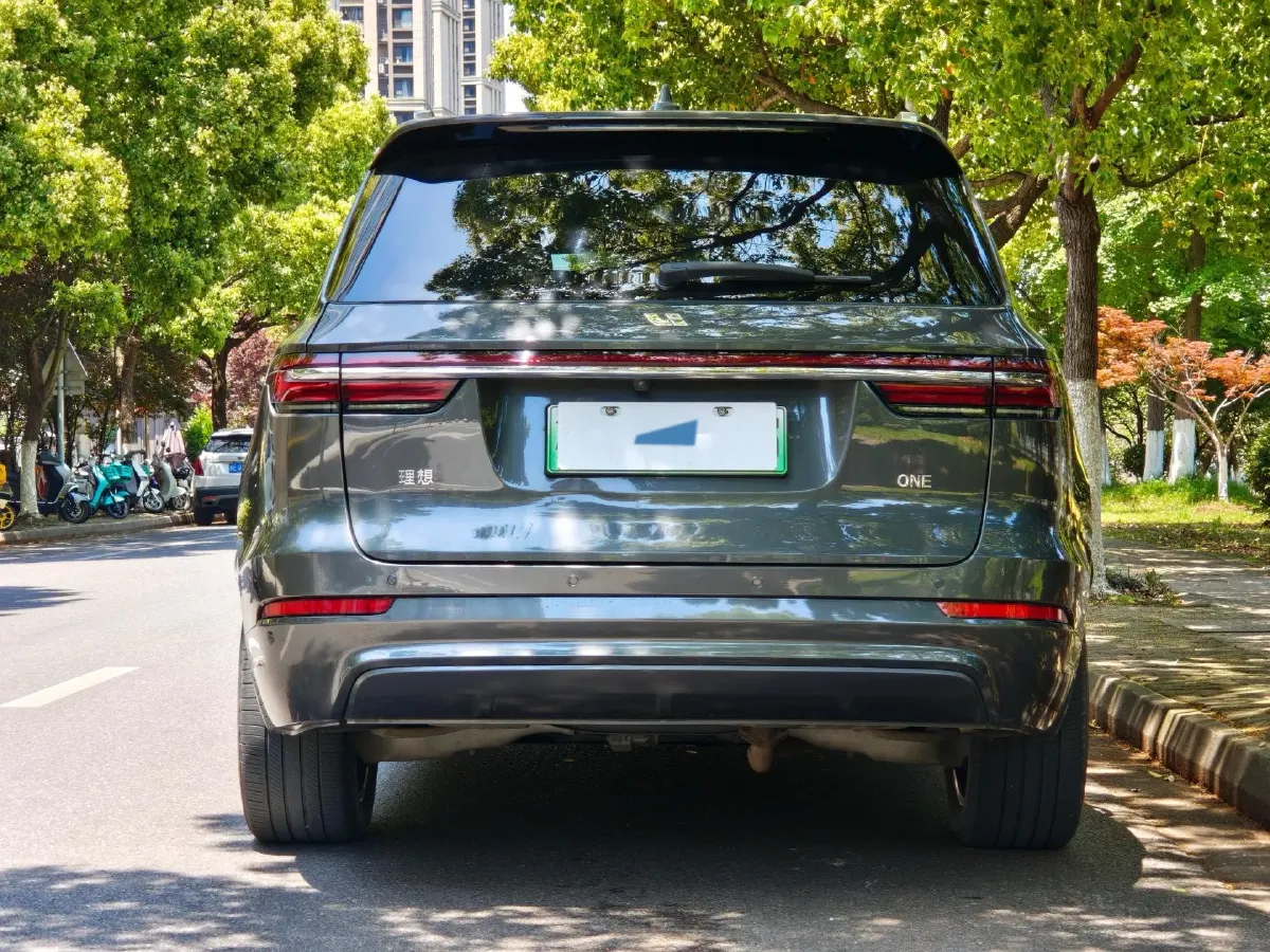 2020 Li ONE Range Extended 131HP REEV 40.5KWH,autocango,china used car exporter,china ev exporter,chinese used car exporter,chinese used ev exporter