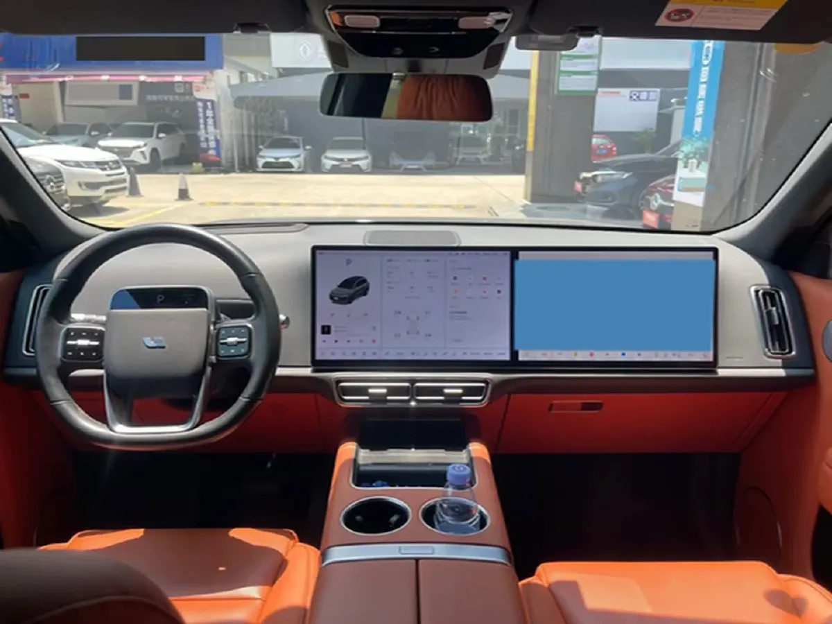 2023 Li L8 Range Extended 154HP REEV 40.9KWH,autocango,china used car exporter,china ev exporter,chinese used car exporter,chinese used ev exporter