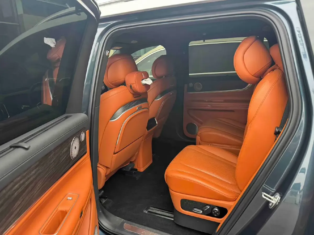 2024 AITO AITO M9 BEV 100KWH,autocango,china used car exporter,china ev exporter,chinese used car exporter,chinese used ev exporter