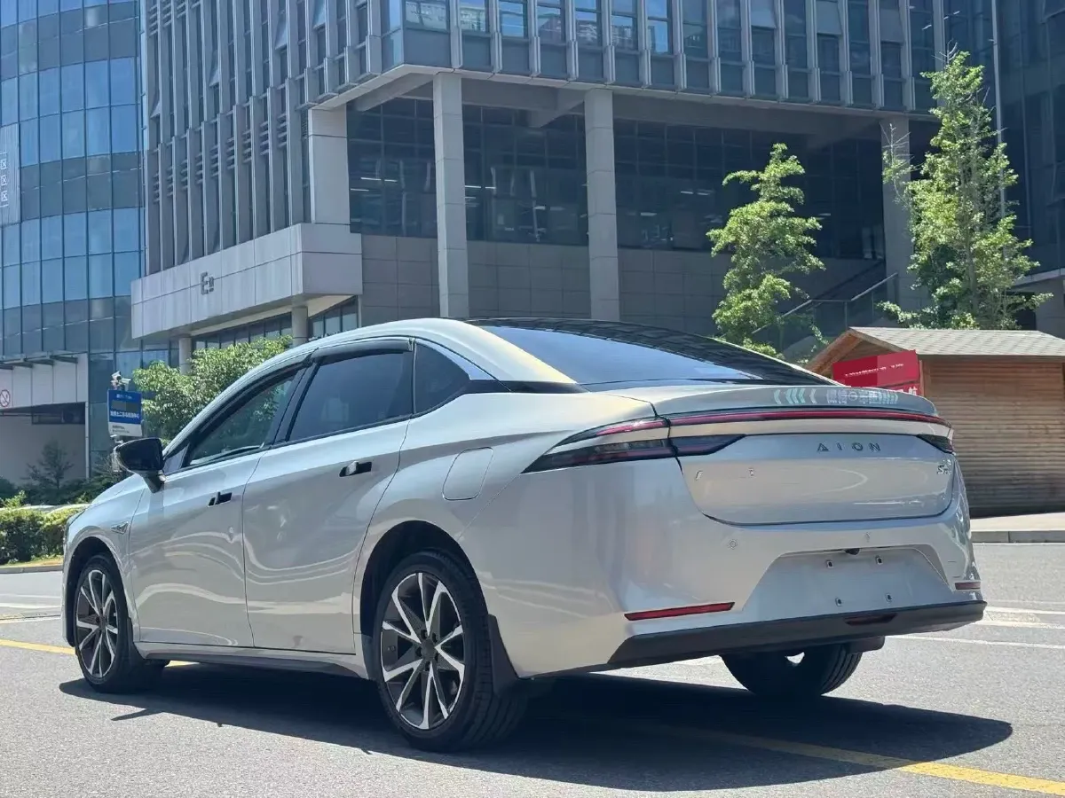 2022 ChangAn Oshan Z6 1.5T 170HP L4 6TCT PHEV 28.4KWH,autocango,china used car exporter,china ev exporter,chinese used car exporter,chinese used ev exporter