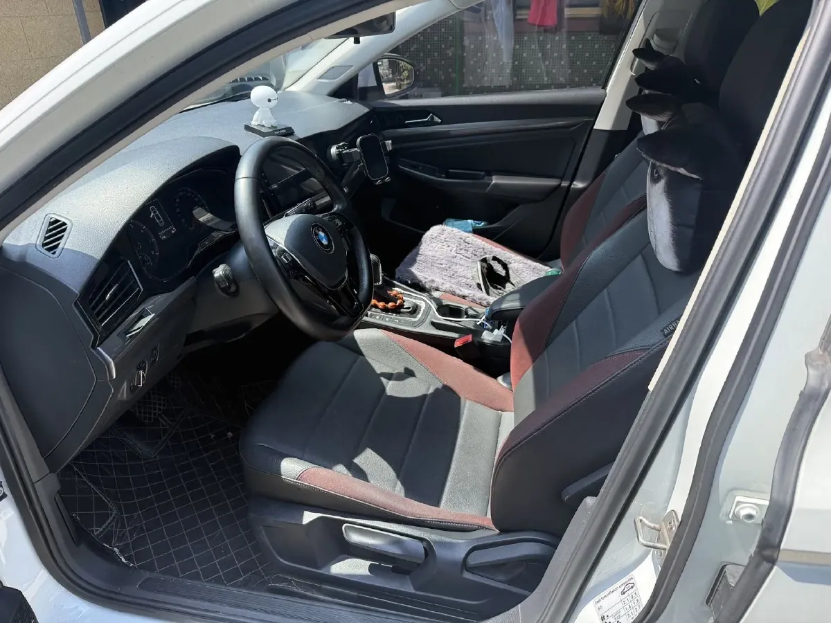 2019 Volkswagen Golf Sportsvan 1.6L 110HP L4 6AT,autocango,china used car exporter,china ev exporter,chinese used car exporter,chinese used ev exporter