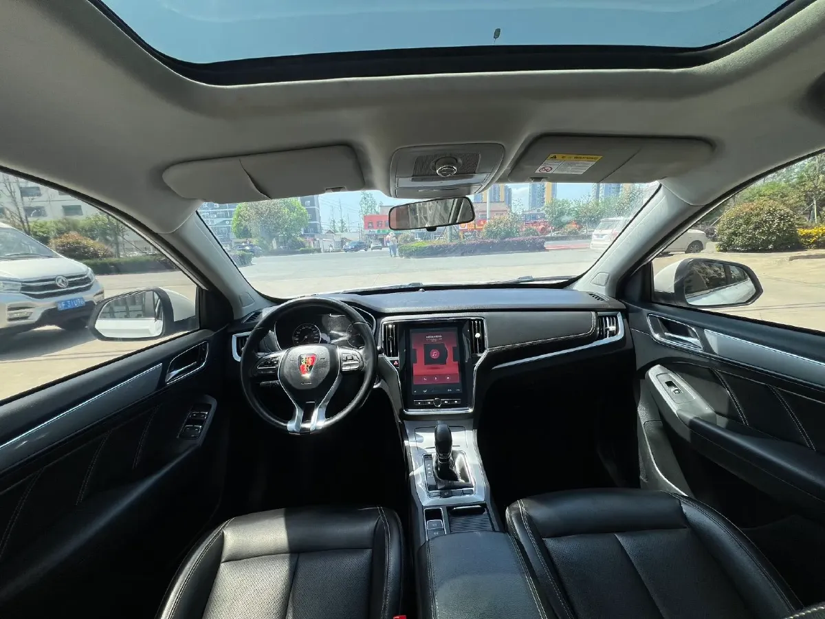 2020 Roewe i6 1.5T 169HP L4 7DCT,autocango,china used car exporter,china ev exporter,chinese used car exporter,chinese used ev exporter