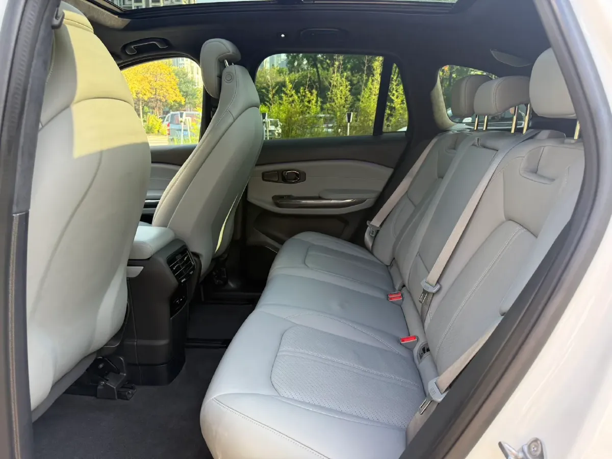 2019 NIO ES6 BEV 70KWH,autocango,china used car exporter,china ev exporter,chinese used car exporter,chinese used ev exporter