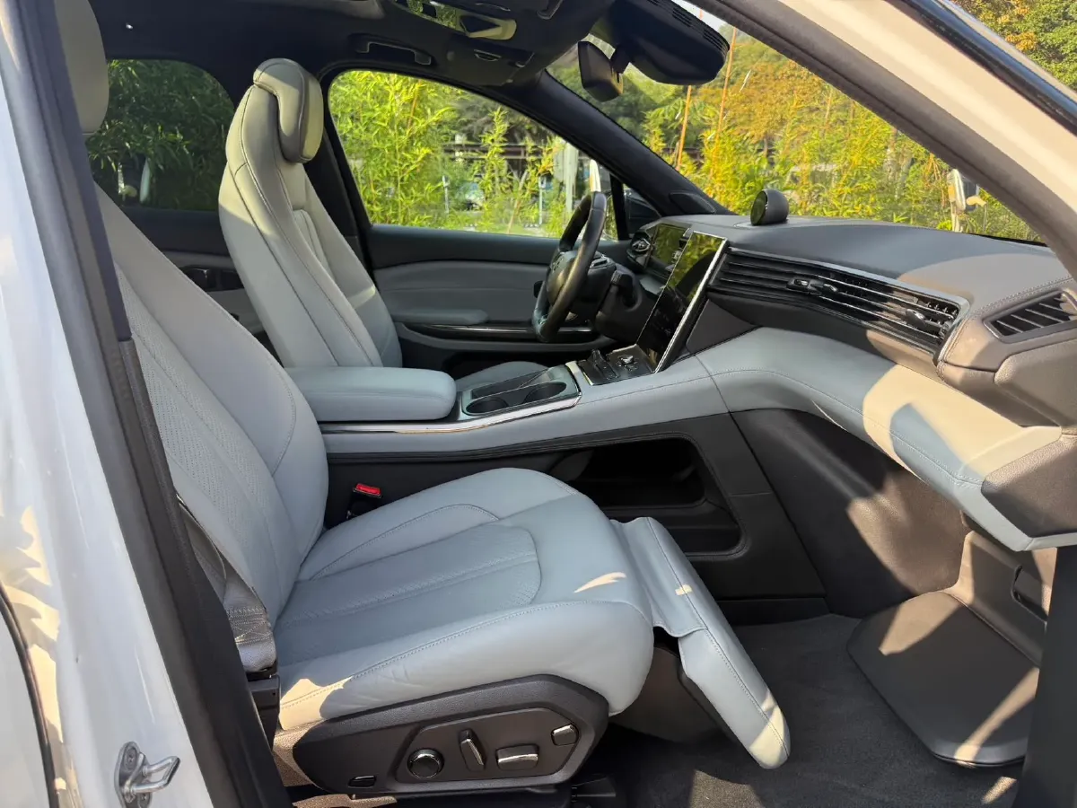 2019 NIO ES6 BEV 70KWH,autocango,china used car exporter,china ev exporter,chinese used car exporter,chinese used ev exporter