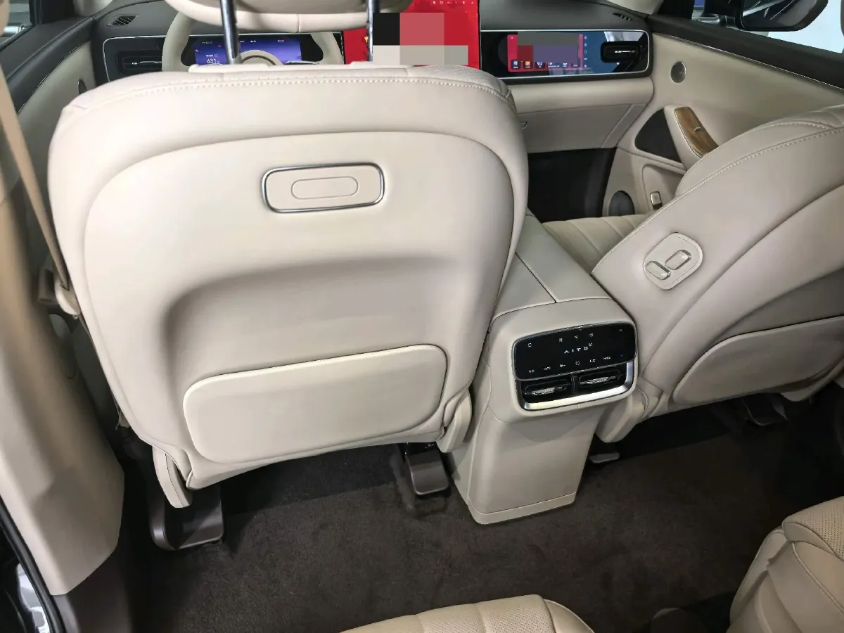 2026 AITO AITO M7 REEV 160HP REEV,autocango,china used car exporter,china ev exporter,chinese used car exporter,chinese used ev exporter