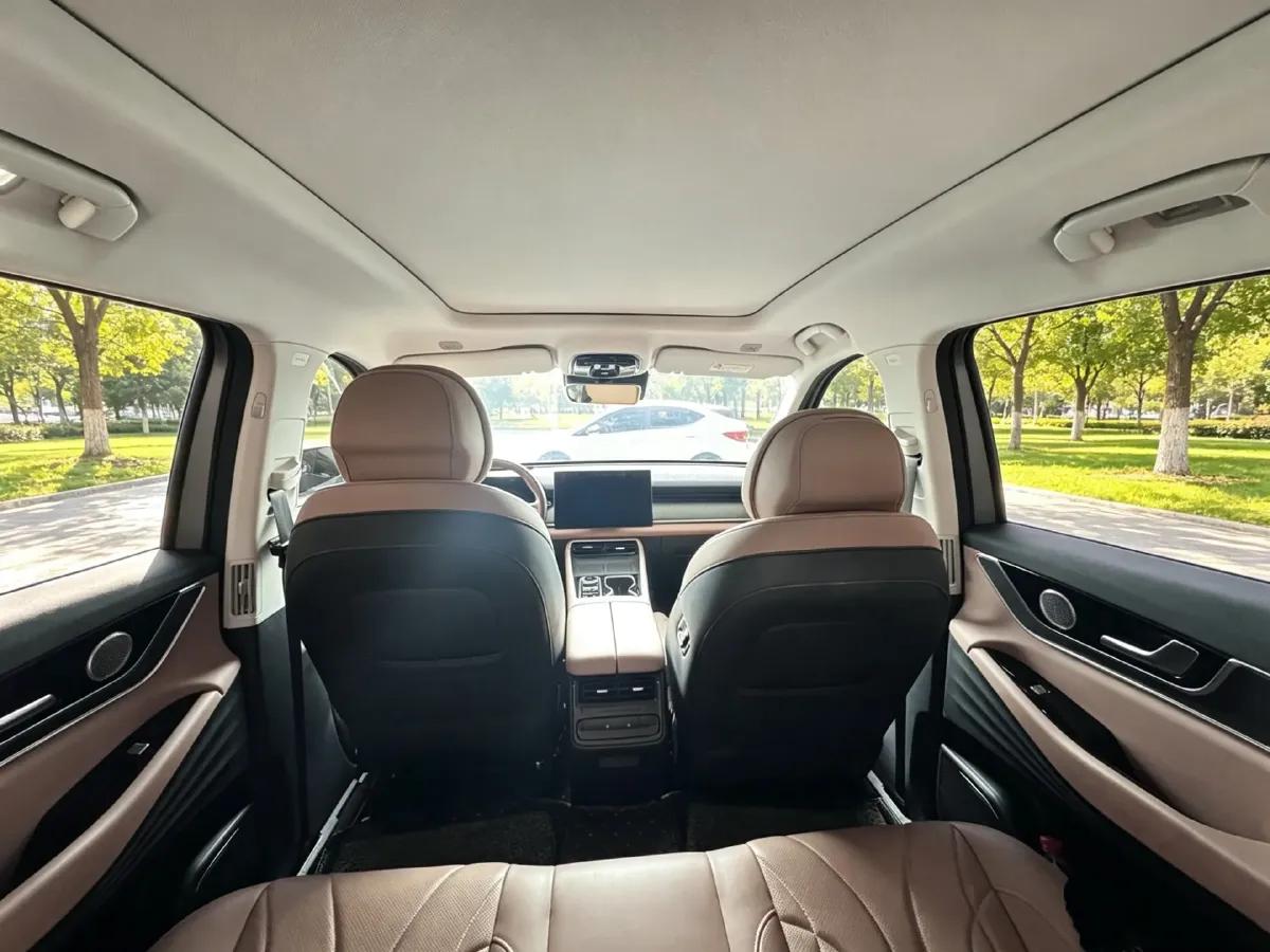 2024 Chery Tiggo8L 2.0T 254HP L4 8AT,autocango,china used car exporter,china ev exporter,chinese used car exporter,chinese used ev exporter