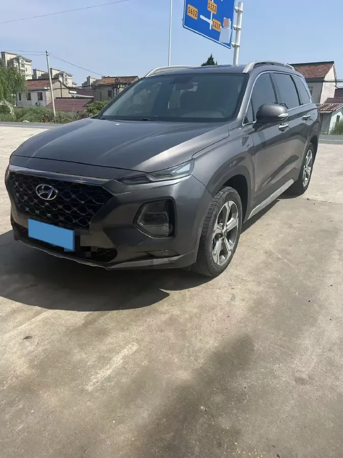 2019 Hyundai Santafe 2.0T 240HP L4 8AT,autocango,china used car exporter,china ev exporter,chinese used car exporter,chinese used ev exporter
