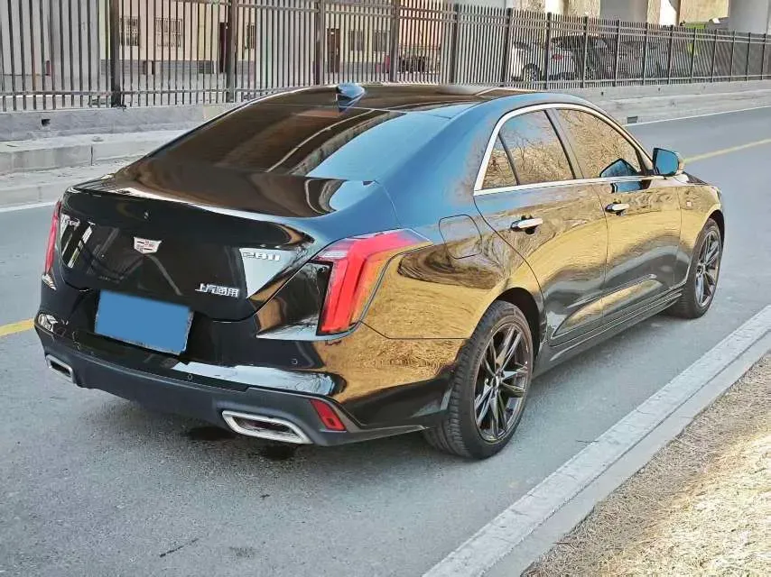 2022 Cadillac CT4 2.0T 237HP L4 8AT,autocango,china used car exporter,china ev exporter,chinese used car exporter,chinese used ev exporter