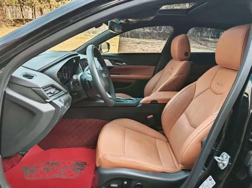 2022 Cadillac CT4 2.0T 237HP L4 8AT,autocango,china used car exporter,china ev exporter,chinese used car exporter,chinese used ev exporter