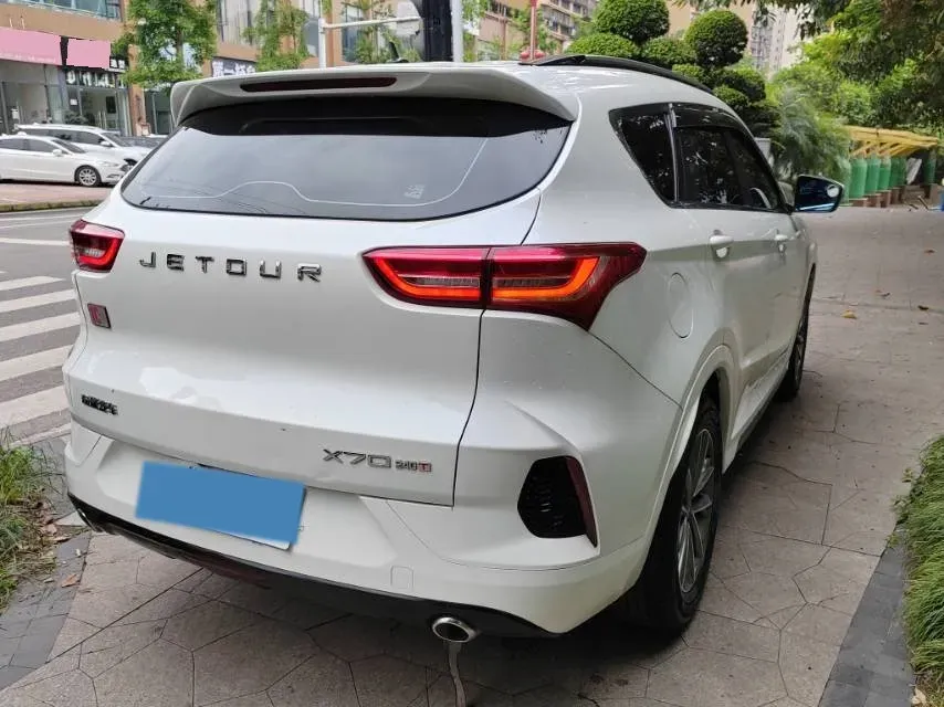 2020 Jetour X70 1.5T 156HP L4 6MT,autocango,china used car exporter,china ev exporter,chinese used car exporter,chinese used ev exporter