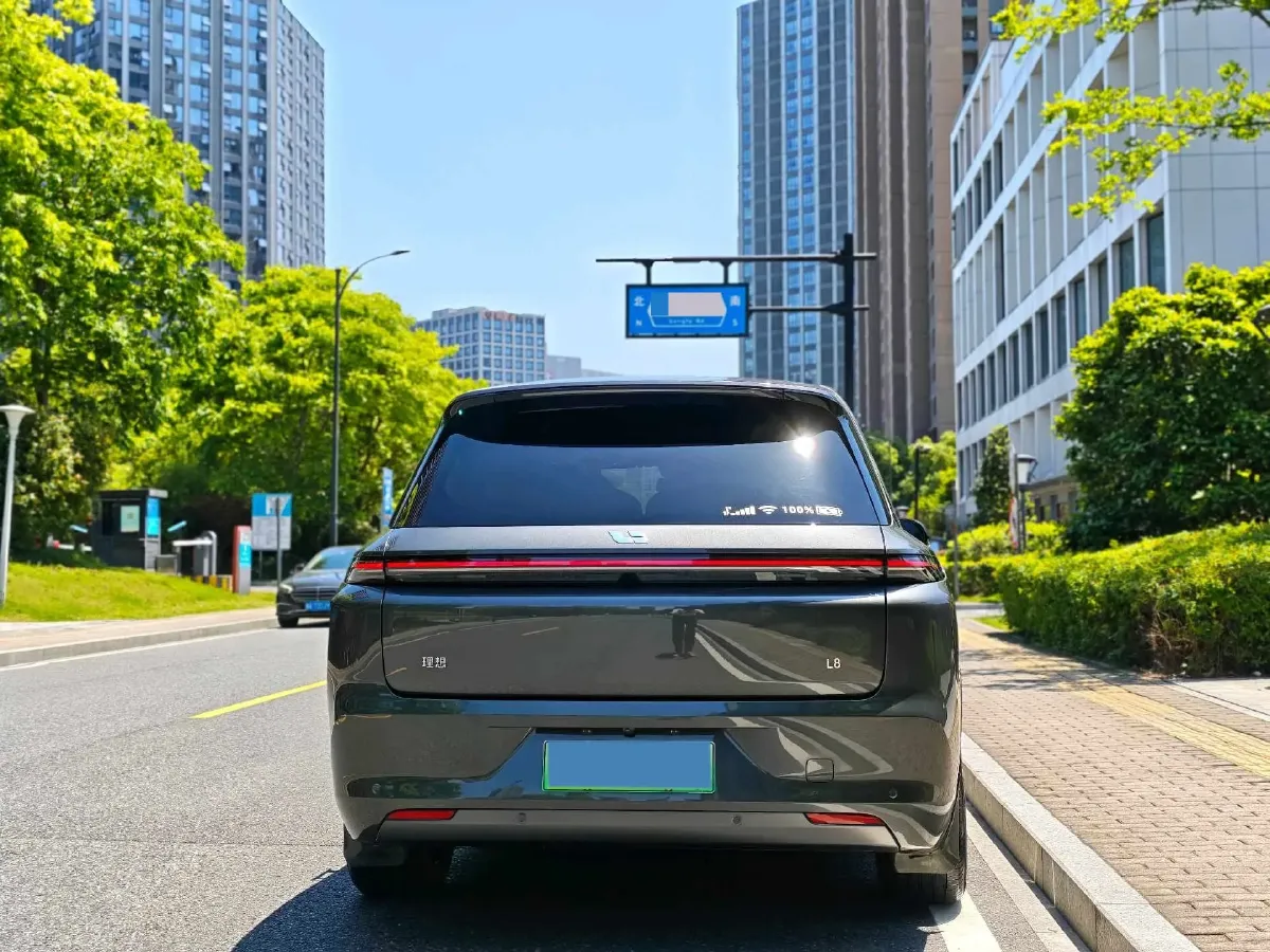 2023 Li L8 Range Extended 154HP REEV 40.9KWH,autocango,china used car exporter,china ev exporter,chinese used car exporter,chinese used ev exporter