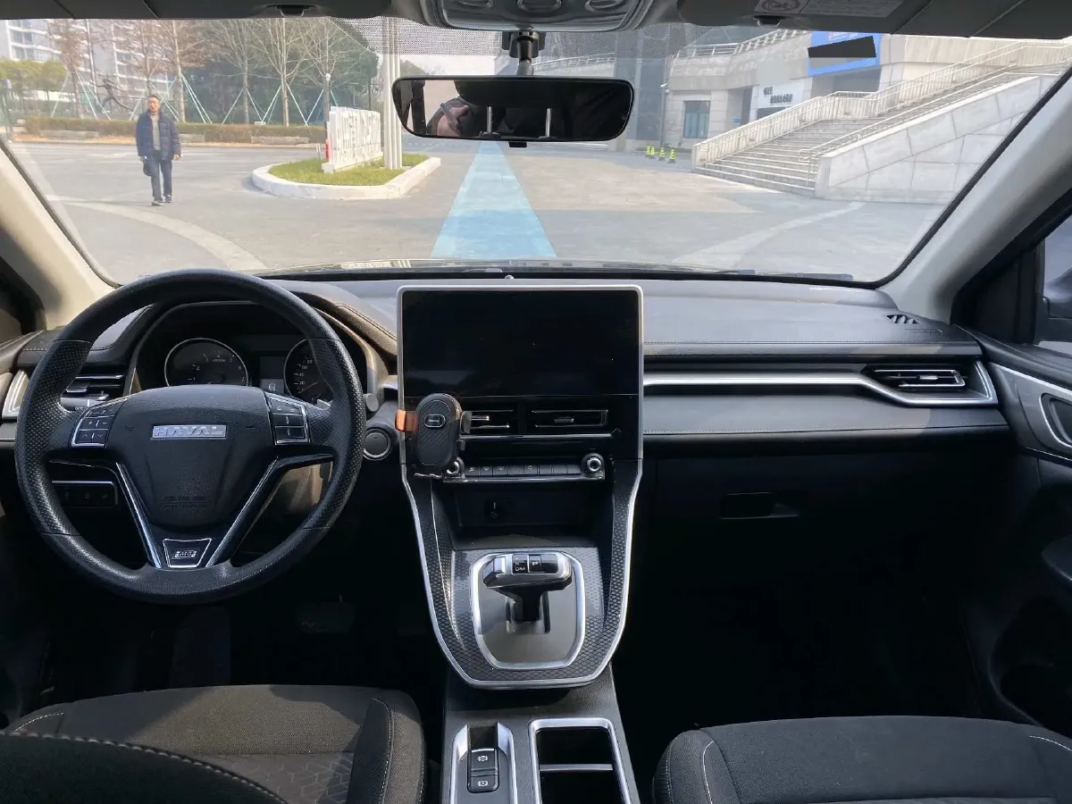 2023 Haval M6 1.5T 150HP L4 7DCT,autocango,china used car exporter,china ev exporter,chinese used car exporter,chinese used ev exporter