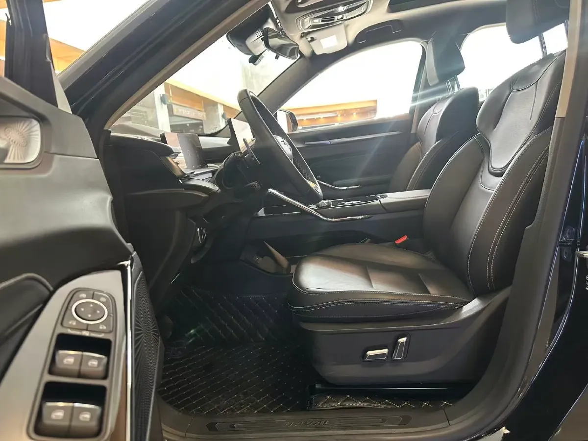 2021 Haval H6 2.0T 211HP L4 7DCT,autocango,china used car exporter,china ev exporter,chinese used car exporter,chinese used ev exporter