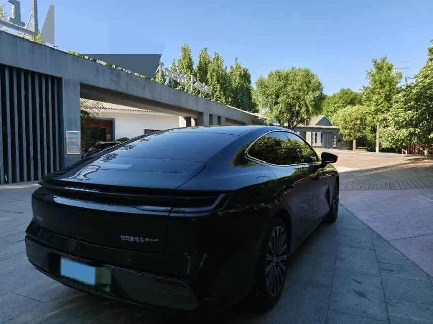 2025 Geely Galaxy Starshine 8 1.5T 163HP L4 3DHT PHEV 27.69KWH,autocango,china used car exporter,china ev exporter,chinese used car exporter,chinese used ev exporter