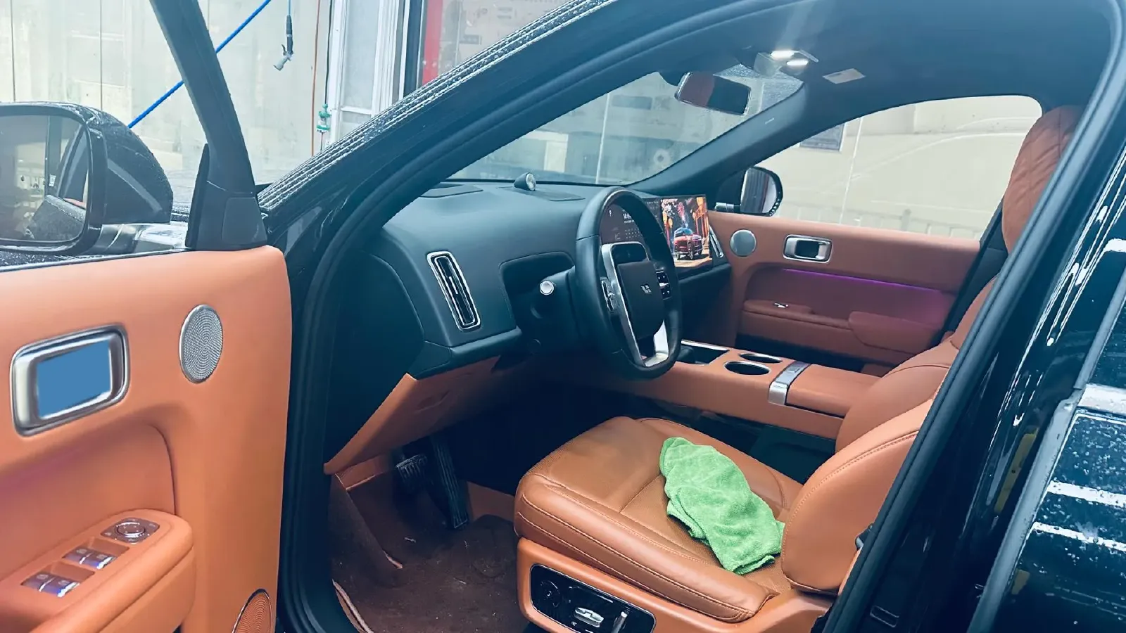2023 Li L9 Range Extended 154HP REEV 42.6KWH,autocango,china used car exporter,china ev exporter,chinese used car exporter,chinese used ev exporter