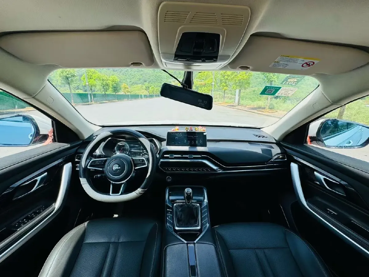 2018 Zotye T500 1.5T 156HP L4 5MT,autocango,china used car exporter,china ev exporter,chinese used car exporter,chinese used ev exporter