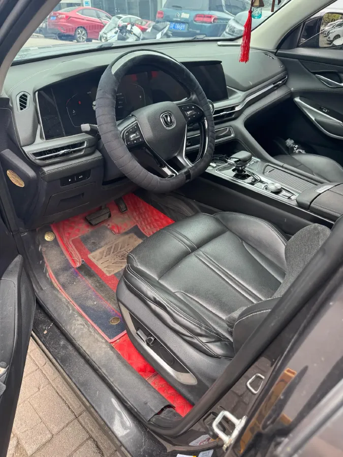2020 ChangAn CS75 Plus 2.0T 233HP L4 8AT,autocango,china used car exporter,china ev exporter,chinese used car exporter,chinese used ev exporter