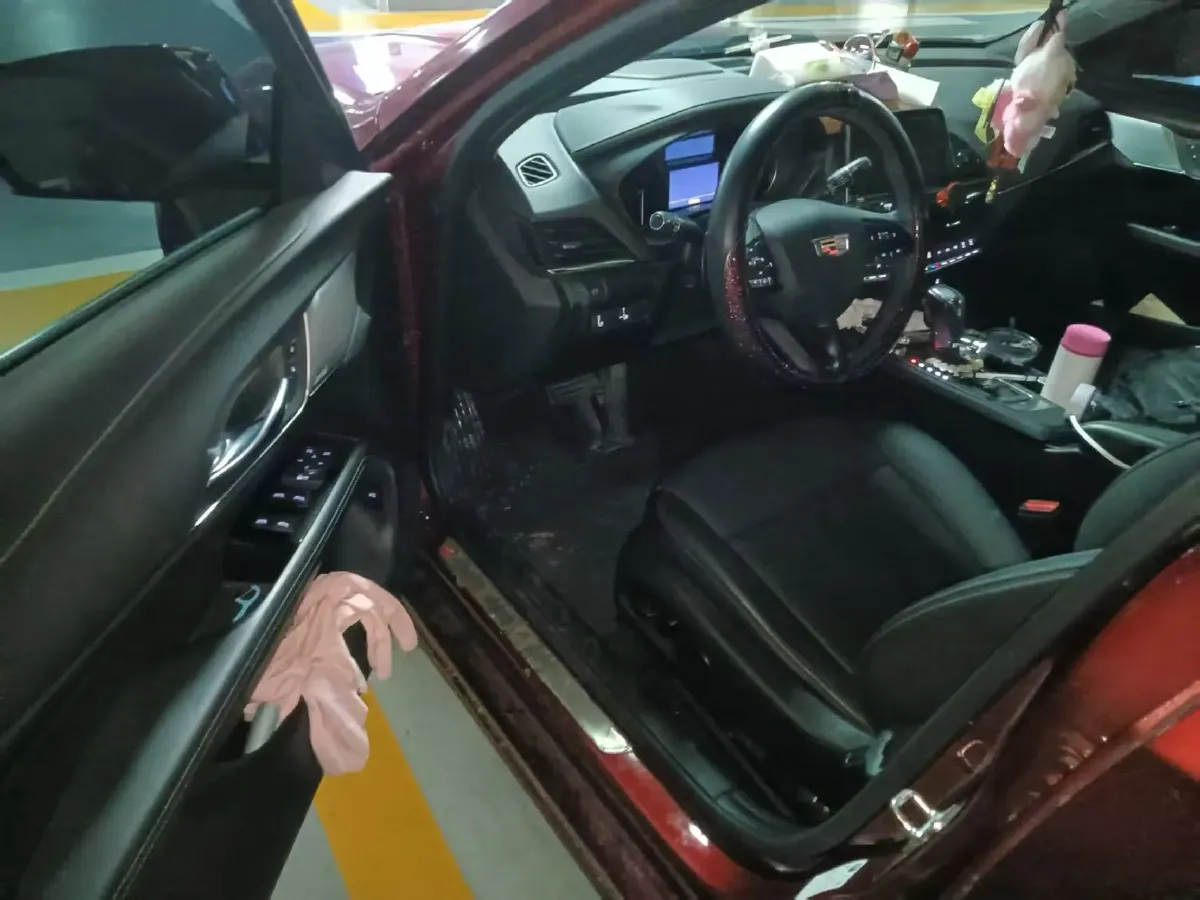 2021 Cadillac CT4 2.0T 237HP L4 8AT,autocango,china used car exporter,china ev exporter,chinese used car exporter,chinese used ev exporter