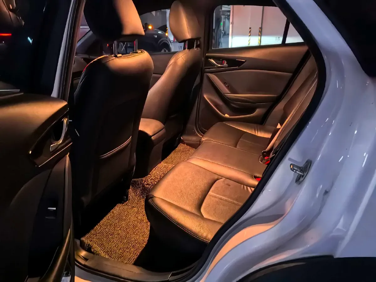 2021 Mazda CX-4 2.0L 158HP L4 6AT,autocango,china used car exporter,china ev exporter,chinese used car exporter,chinese used ev exporter