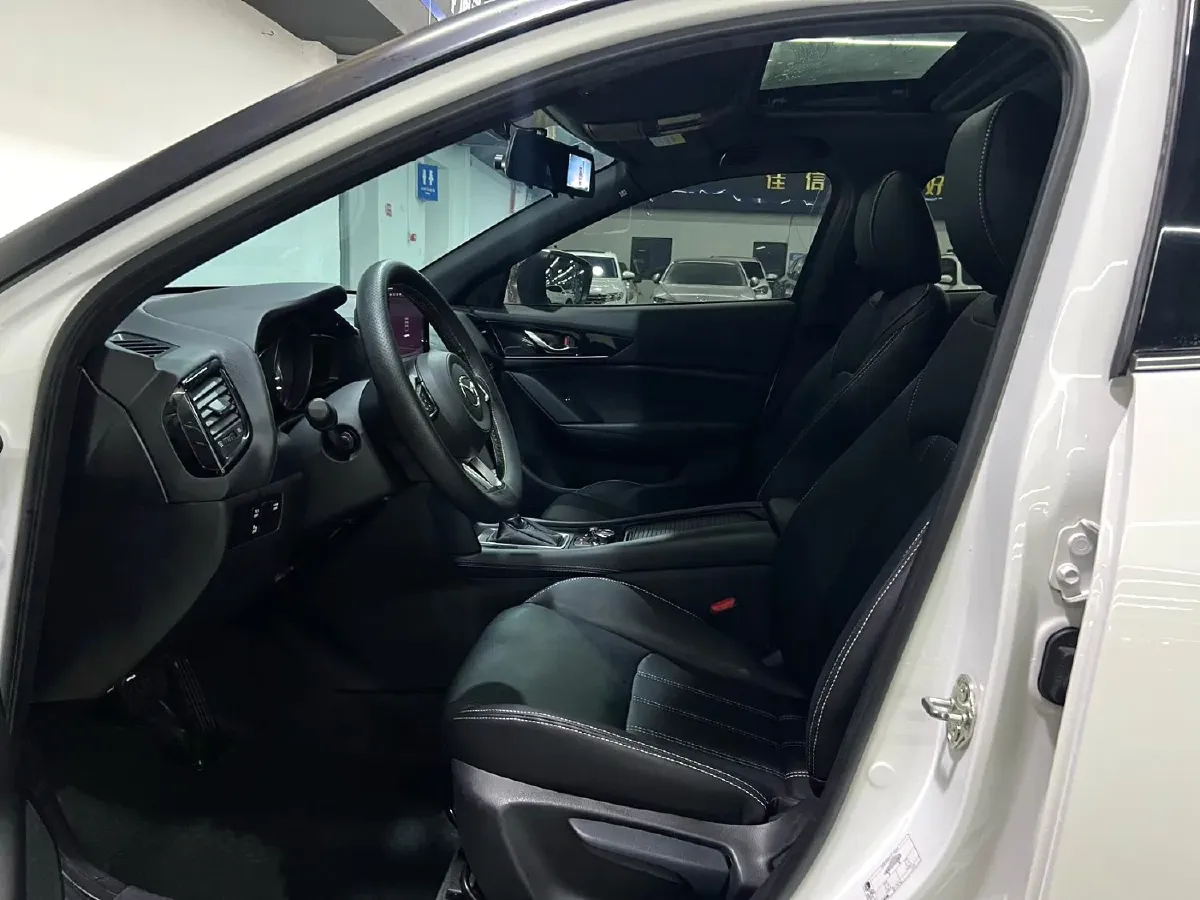 2021 Mazda CX-4 2.0L 158HP L4 6AT,autocango,china used car exporter,china ev exporter,chinese used car exporter,chinese used ev exporter