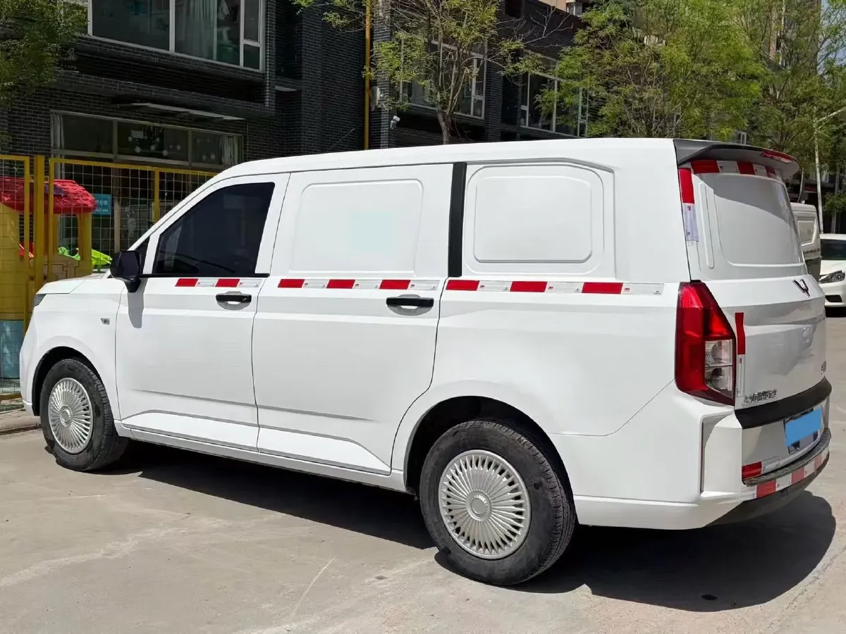 2019 WuLing HongGuang Plus 1.5T 147HP L4 6MT,autocango,china used car exporter,china ev exporter,chinese used car exporter,chinese used ev exporter