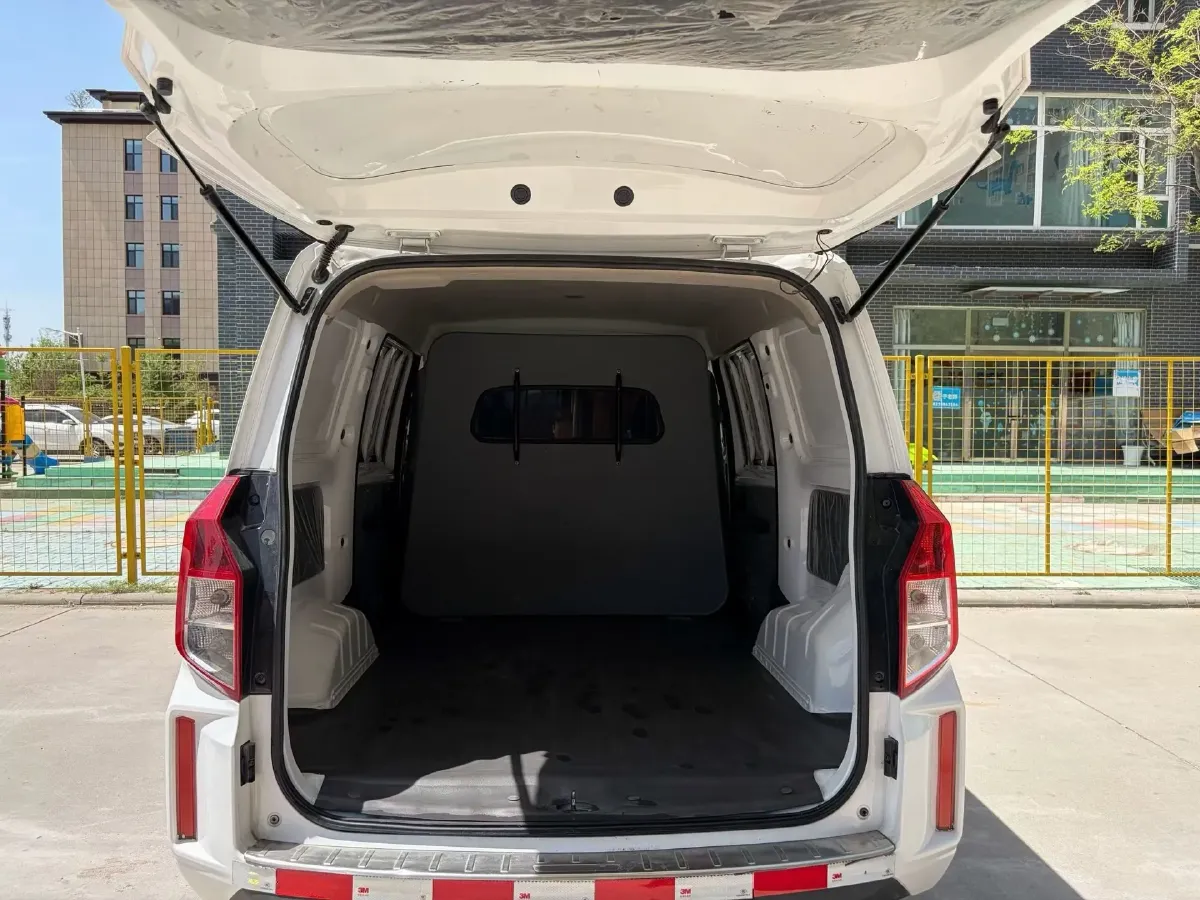 2019 WuLing HongGuang Plus 1.5T 147HP L4 6MT,autocango,china used car exporter,china ev exporter,chinese used car exporter,chinese used ev exporter