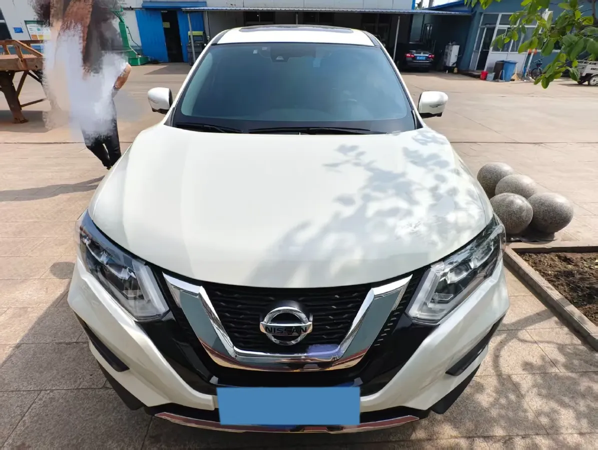2023 Nissan X-Trail 2.0L 151HP L4 CVT,autocango,china used car exporter,china ev exporter,chinese used car exporter,chinese used ev exporter