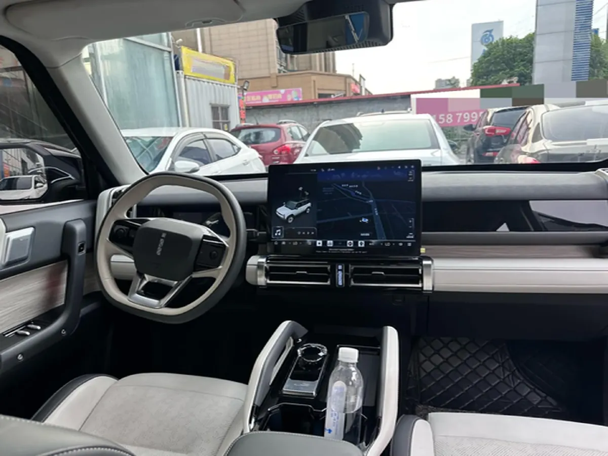 2024 Dongfeng RuiQi 7 2.0T 228HP L4 8AT,autocango,china used car exporter,china ev exporter,chinese used car exporter,chinese used ev exporter
