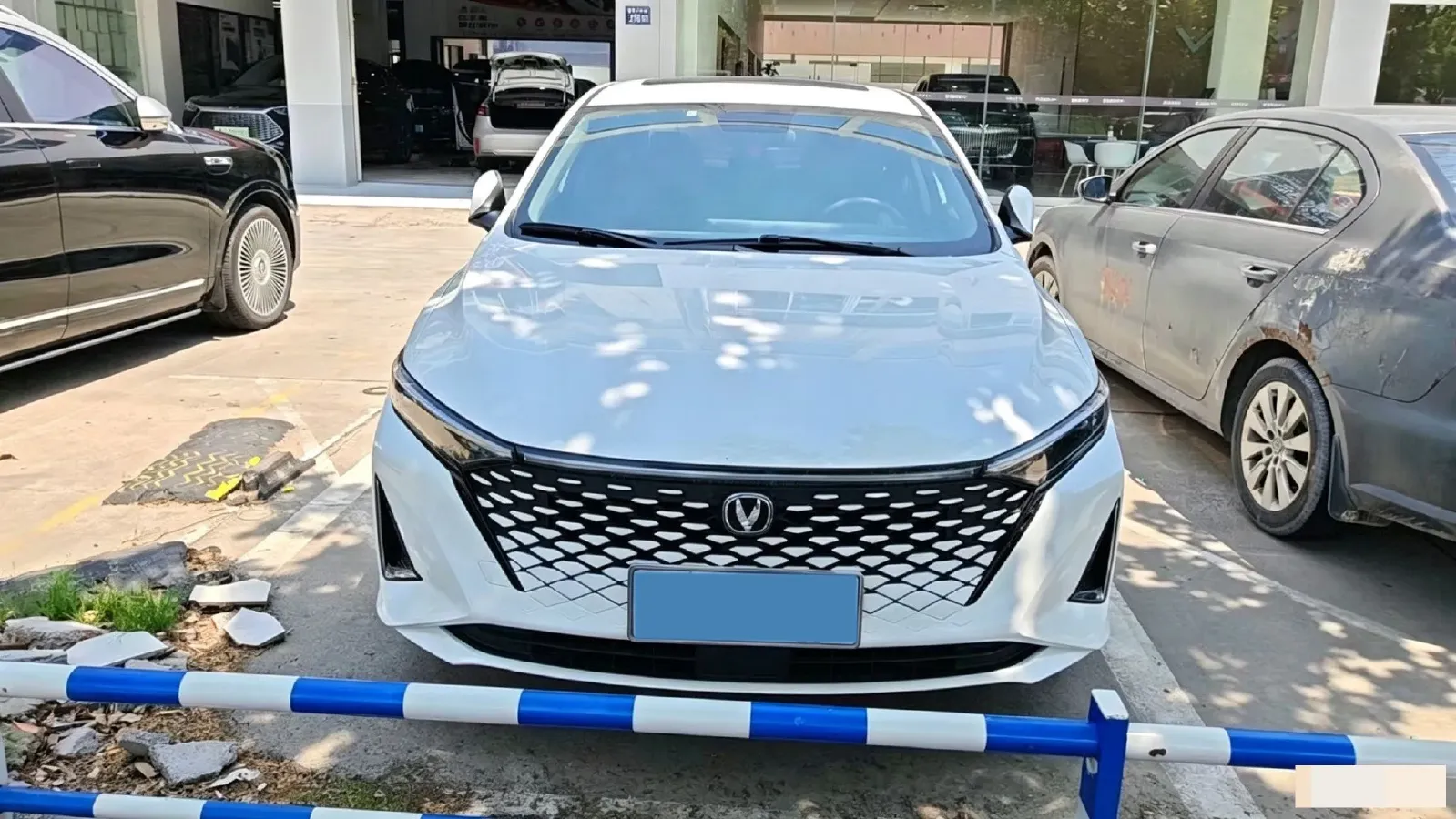 2023 ChangAn Raeton Plus 1.5T 188HP L4 7DCT,autocango,china used car exporter,china ev exporter,chinese used car exporter,chinese used ev exporter