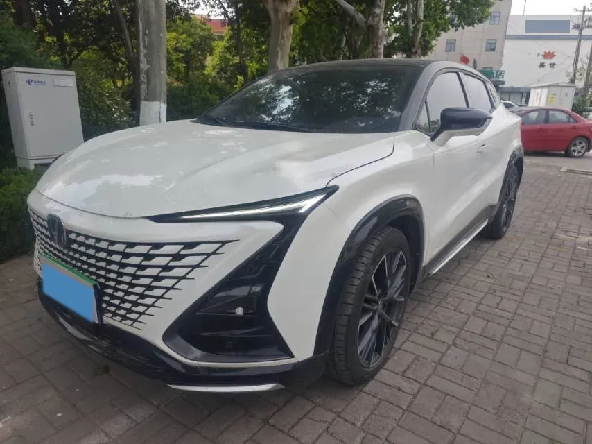 2023 ChangAn UNI-T 1.5T 188HP L4 7DCT,autocango,china used car exporter,china ev exporter,chinese used car exporter,chinese used ev exporter