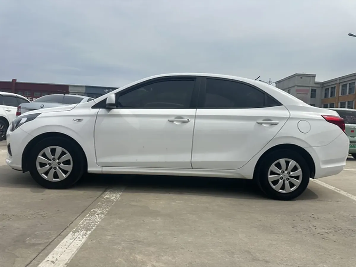 2017 Hyundai Reina 1.4L 95HP L4 5MT,autocango,china used car exporter,china ev exporter,chinese used car exporter,chinese used ev exporter