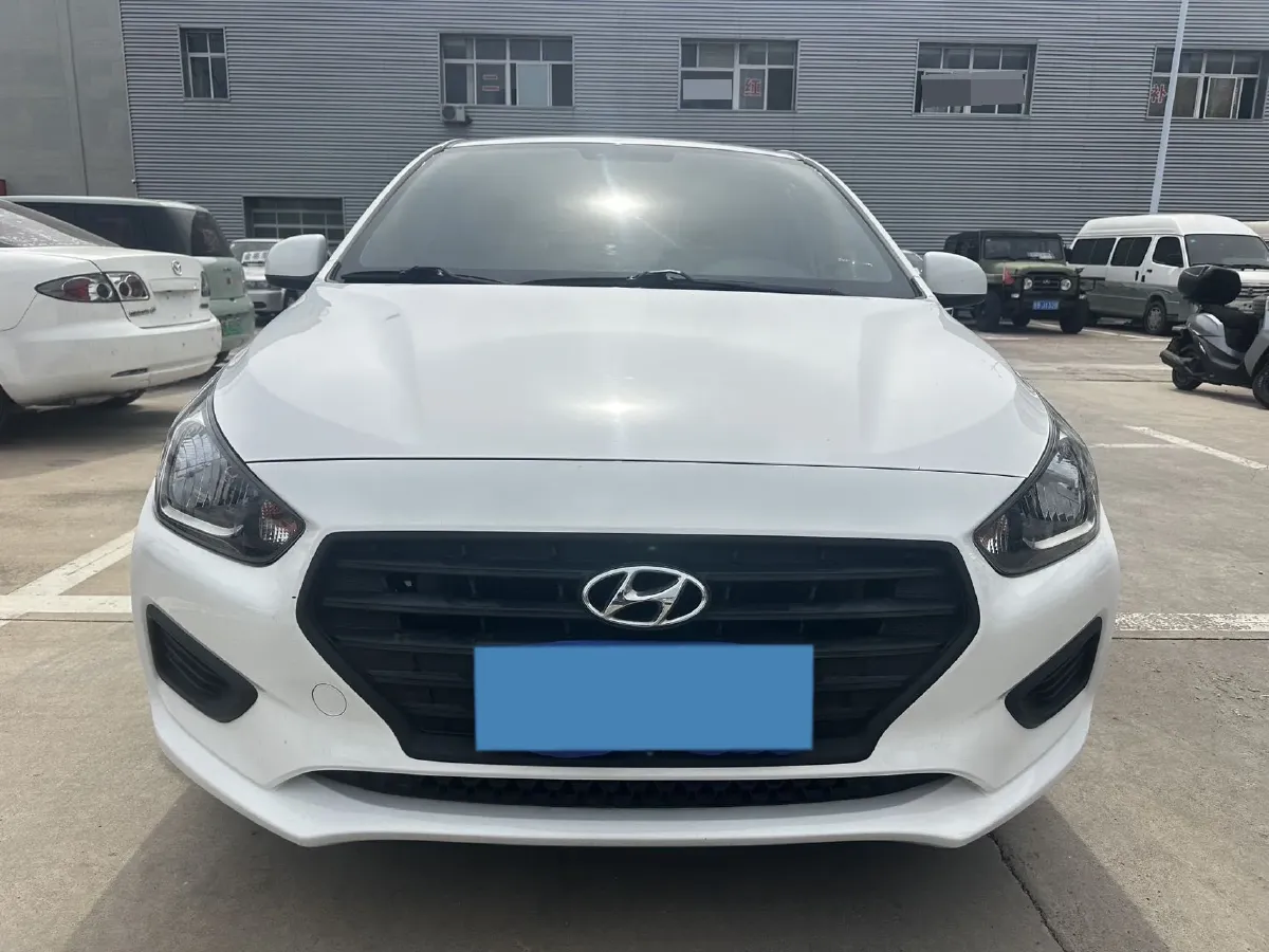 2017 Hyundai Reina 1.4L 95HP L4 5MT,autocango,china used car exporter,china ev exporter,chinese used car exporter,chinese used ev exporter