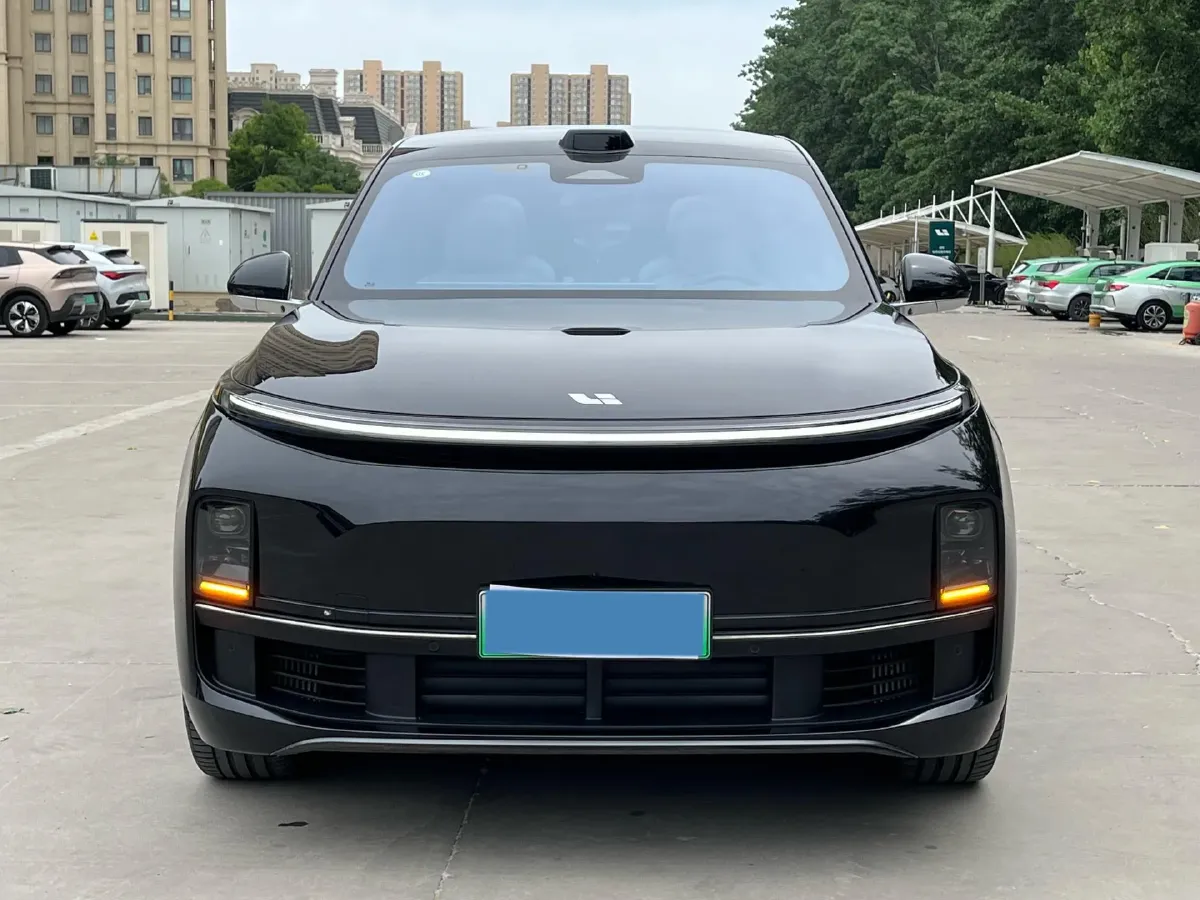 2024 Toyota Granvia 2.5L 189HP L4 E-CVT Hybrid,autocango,china used car exporter,china ev exporter,chinese used car exporter,chinese used ev exporter