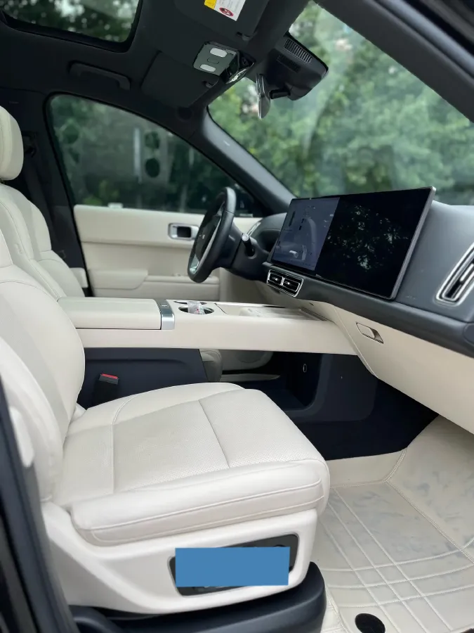 2024 Toyota Granvia 2.5L 189HP L4 E-CVT Hybrid,autocango,china used car exporter,china ev exporter,chinese used car exporter,chinese used ev exporter