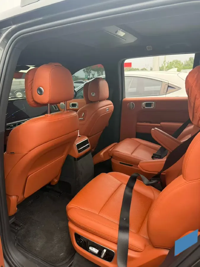 2022 Li L9 Range Extended 154HP REEV 42.6KWH,autocango,china used car exporter,china ev exporter,chinese used car exporter,chinese used ev exporter