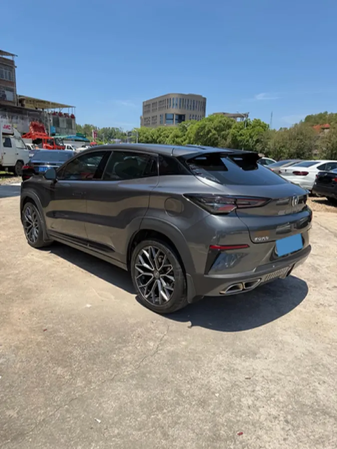 2022 ChangAn UNI-T 1.5T 188HP L4 7DCT,autocango,china used car exporter,china ev exporter,chinese used car exporter,chinese used ev exporter