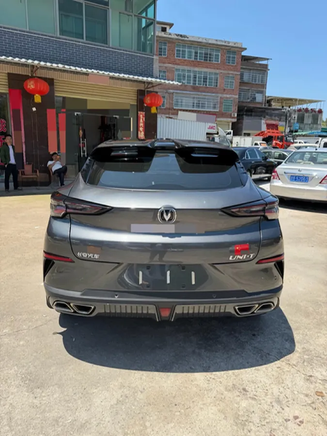 2022 ChangAn UNI-T 1.5T 188HP L4 7DCT,autocango,china used car exporter,china ev exporter,chinese used car exporter,chinese used ev exporter