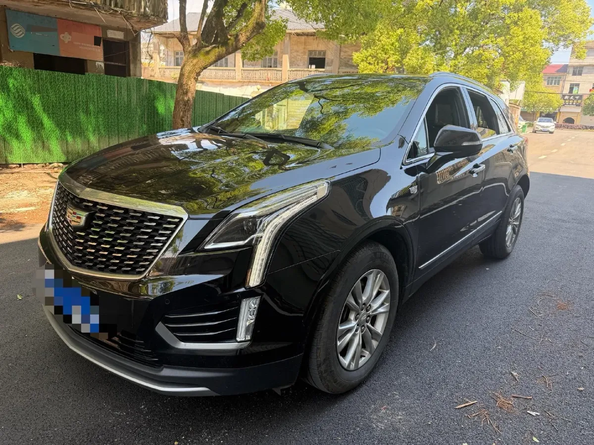 2022 Cadillac XT5 2.0T 237HP L4 9AT,autocango,china used car exporter,china ev exporter,chinese used car exporter,chinese used ev exporter