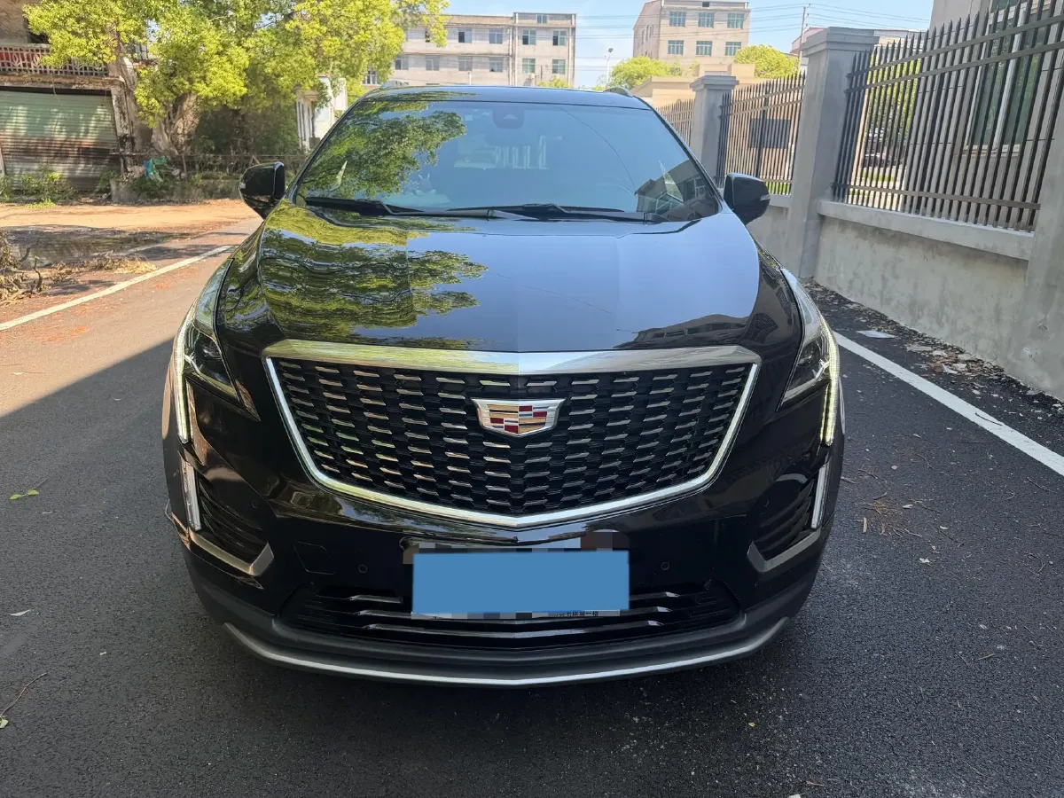 2022 Cadillac XT5 2.0T 237HP L4 9AT,autocango,china used car exporter,china ev exporter,chinese used car exporter,chinese used ev exporter