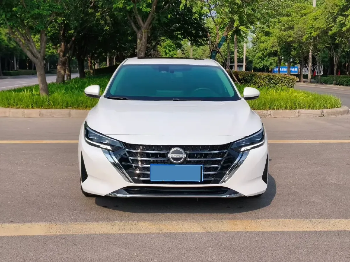 2022 Nissan Sylphy 1.6L 135HP L4 CVT,autocango,china used car exporter,china ev exporter,chinese used car exporter,chinese used ev exporter