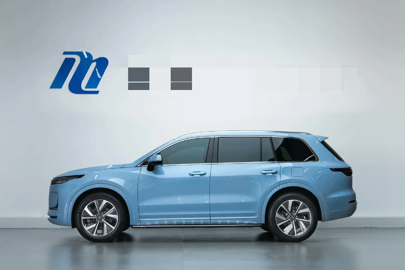 2021 Li ONE Range Extended 131HP REEV 40.5KWH,autocango,china used car exporter,china ev exporter,chinese used car exporter,chinese used ev exporter