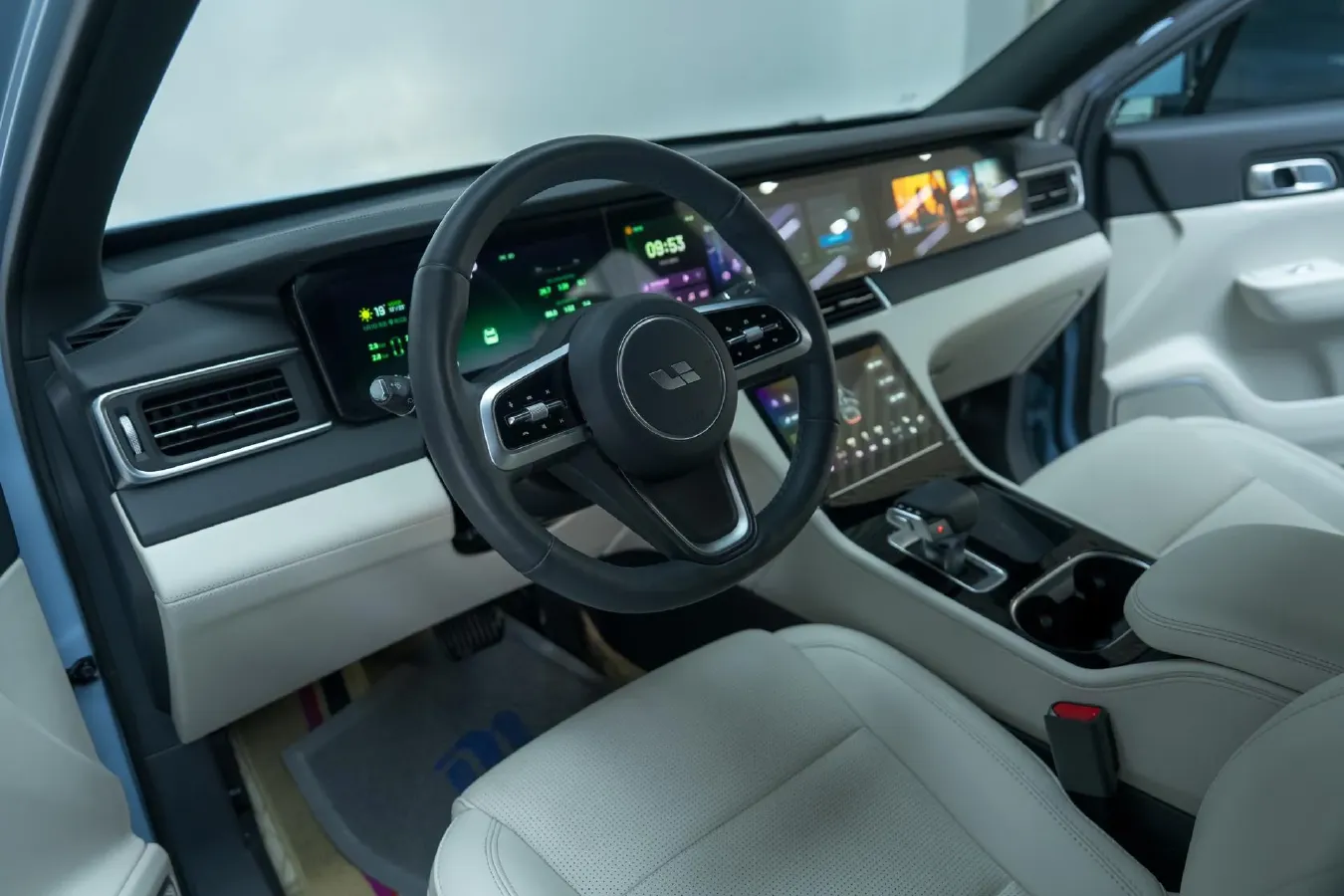 2021 Li ONE Range Extended 131HP REEV 40.5KWH,autocango,china used car exporter,china ev exporter,chinese used car exporter,chinese used ev exporter