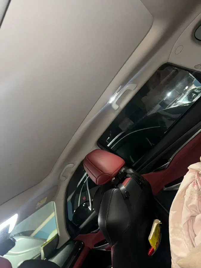 2022 ChangAn CS75 Plus 1.5T 178HP L4 6AT,autocango,china used car exporter,china ev exporter,chinese used car exporter,chinese used ev exporter