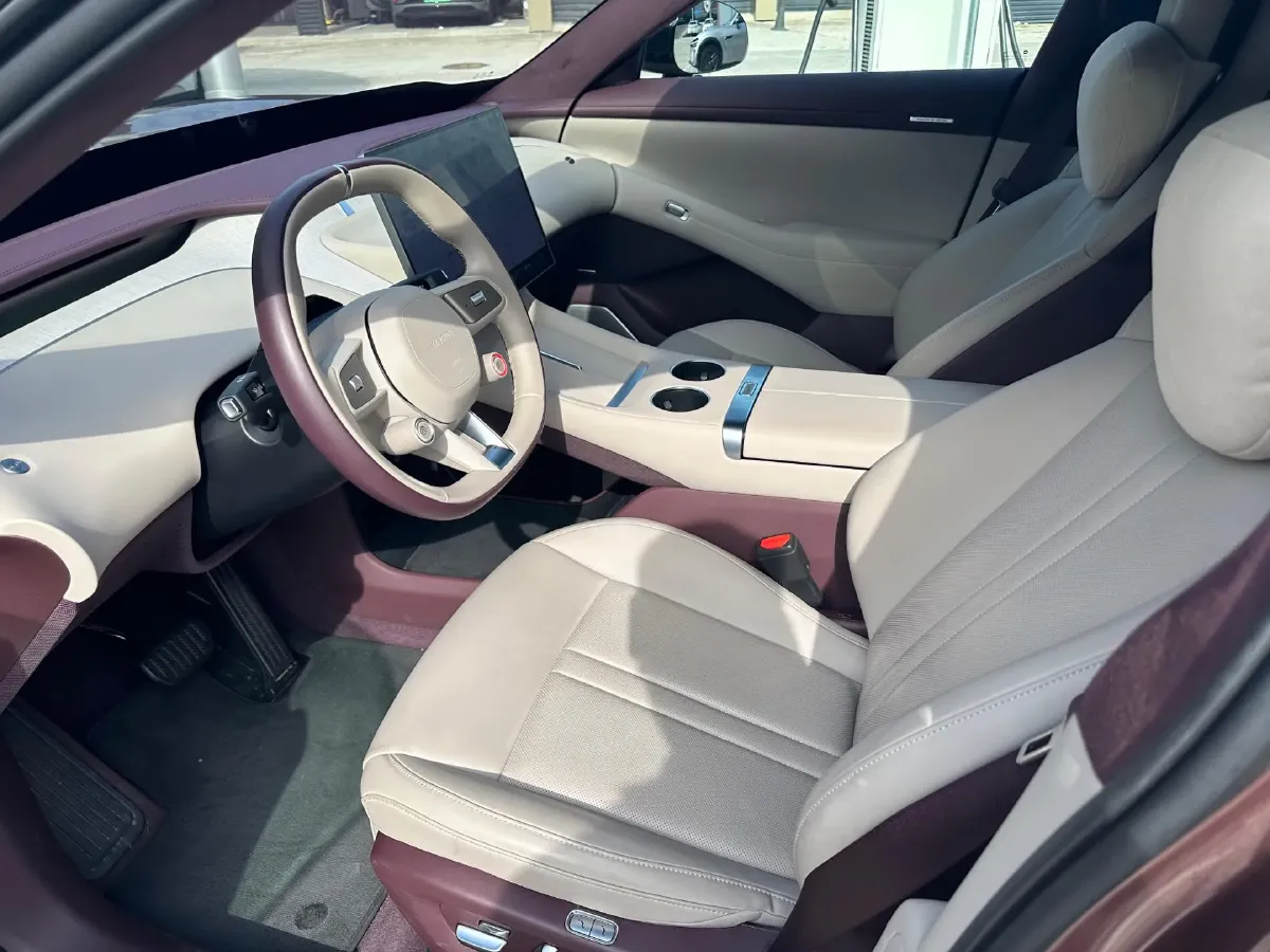 2025 MI YU7 BEV 101.7KWH,autocango,china used car exporter,china ev exporter,chinese used car exporter,chinese used ev exporter