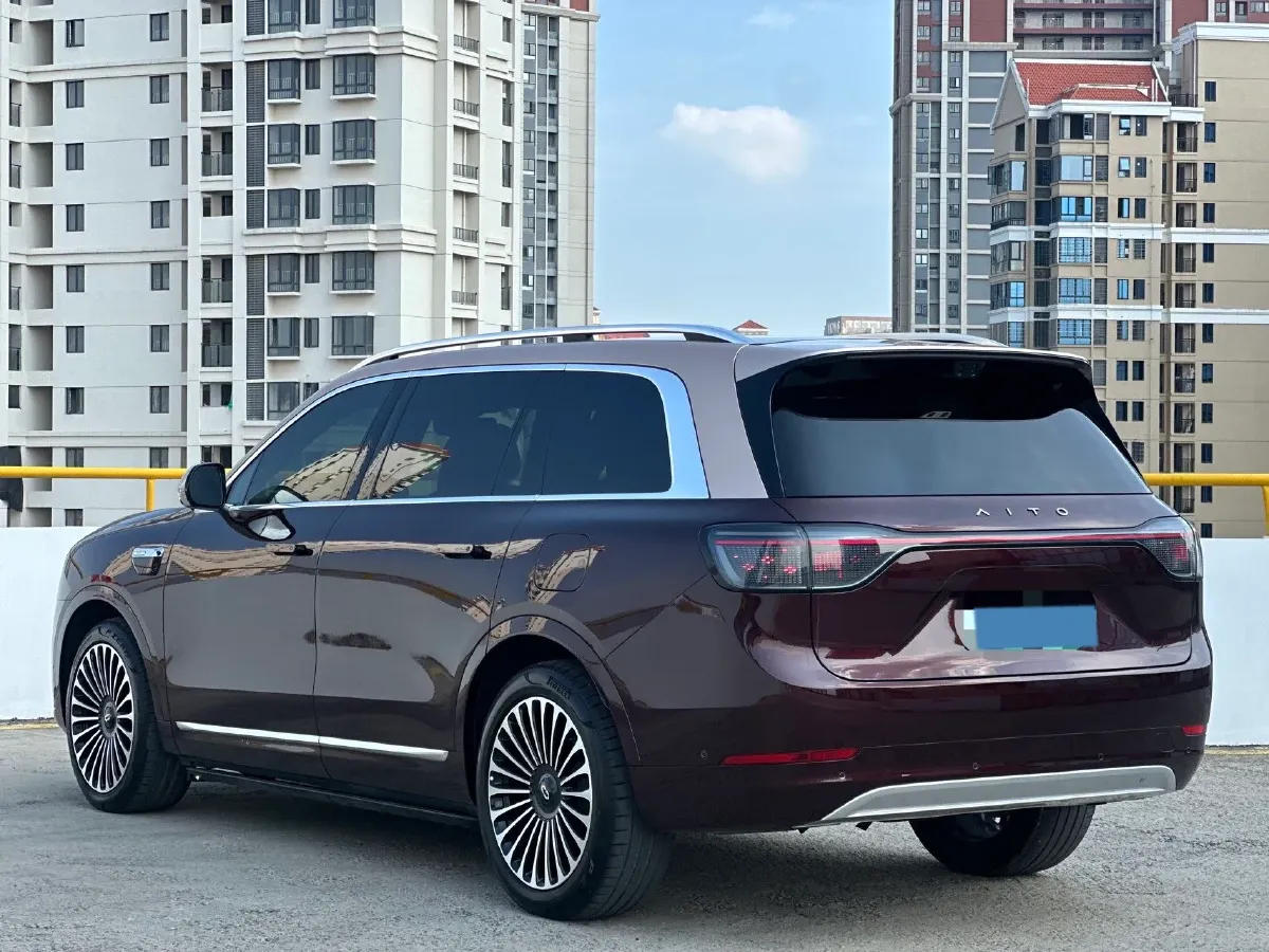 2025 AITO AITO M9 REEV 160HP REEV 52KWH,autocango,china used car exporter,china ev exporter,chinese used car exporter,chinese used ev exporter
