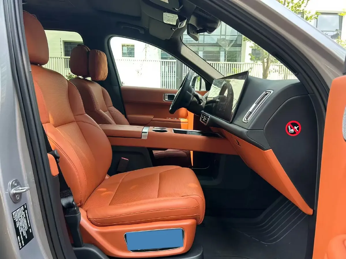2022 Li L9 Range Extended 154HP REEV 42.6KWH,autocango,china used car exporter,china ev exporter,chinese used car exporter,chinese used ev exporter