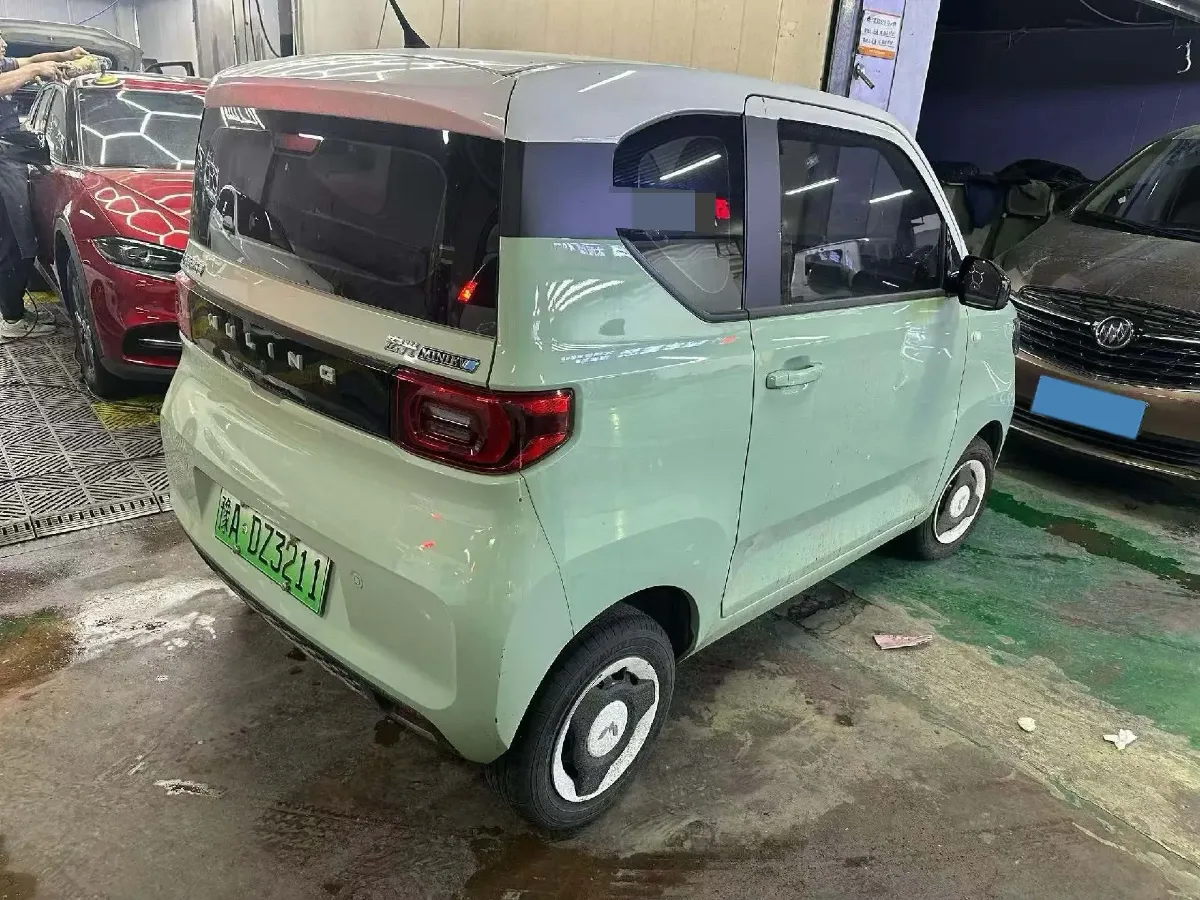 2021 WuLing HongGuang MINI EV BEV 9.3KWH,autocango,china used car exporter,china ev exporter,chinese used car exporter,chinese used ev exporter