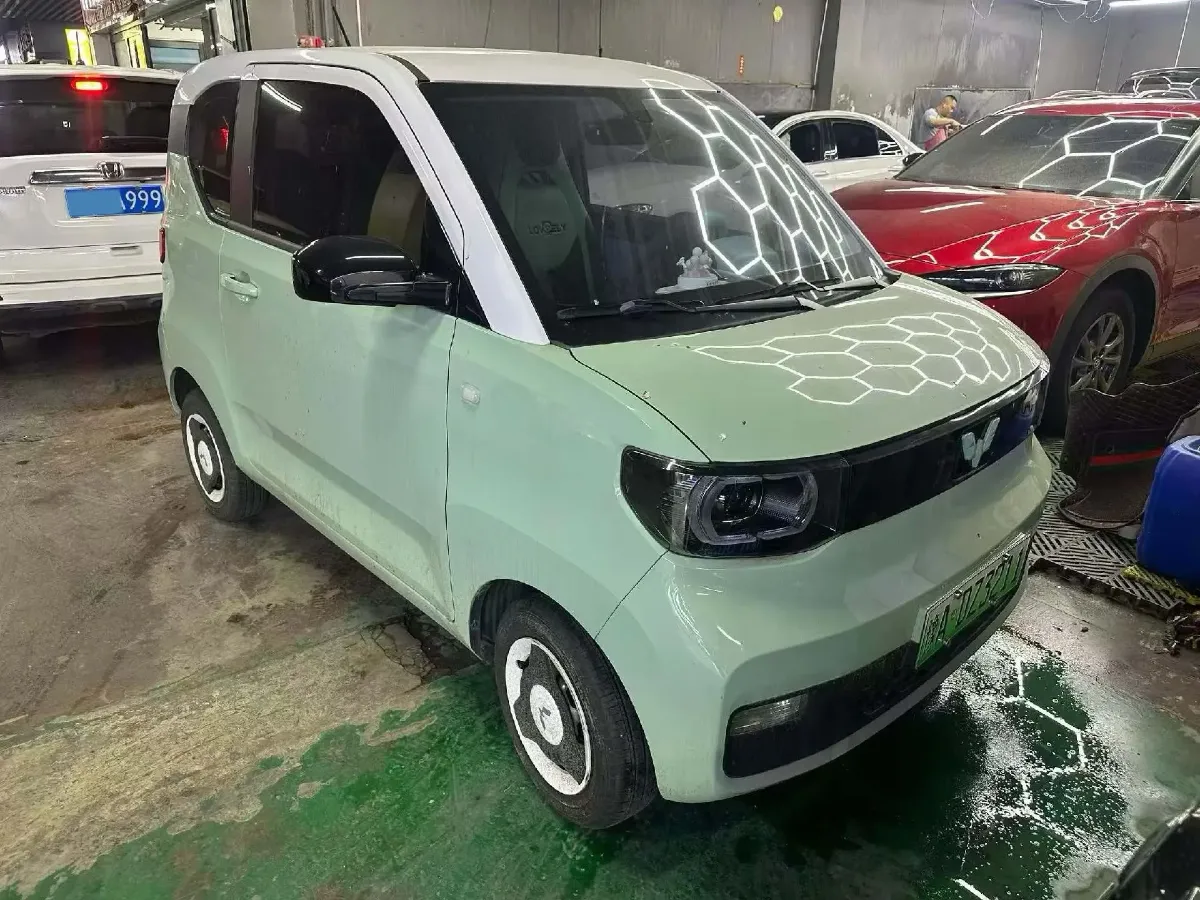 2021 WuLing HongGuang MINI EV BEV 9.3KWH,autocango,china used car exporter,china ev exporter,chinese used car exporter,chinese used ev exporter